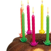 Dortové narozeninové svíčky se stojánky